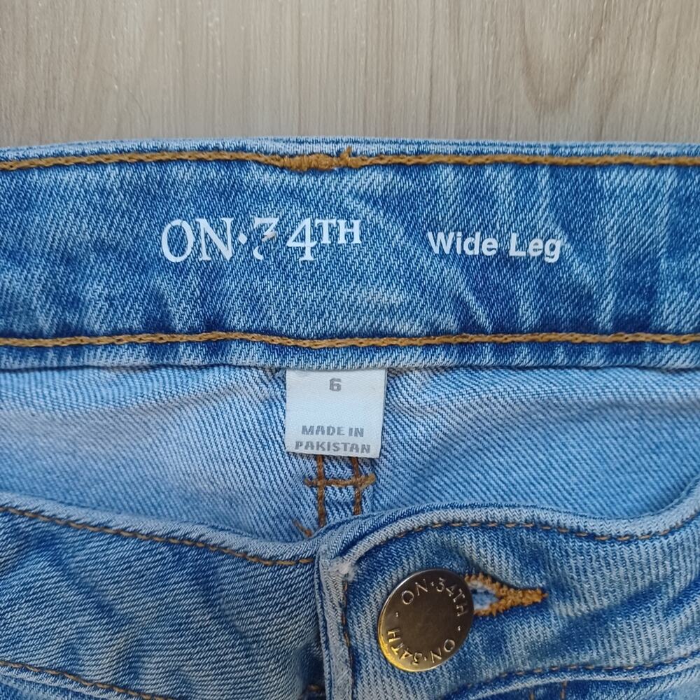 On 34th Macy's Wide Leg Carpenter Jeans Light Wash Blue Size 6 EUC - Picture 3 of 12